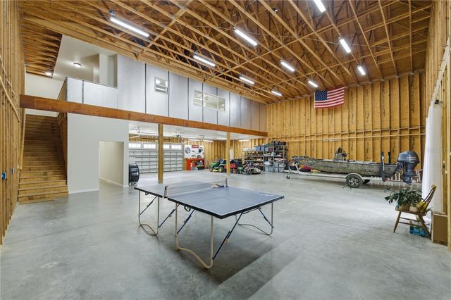 8121 COUNTY ROAD 243B, Wildwood, FL 34785