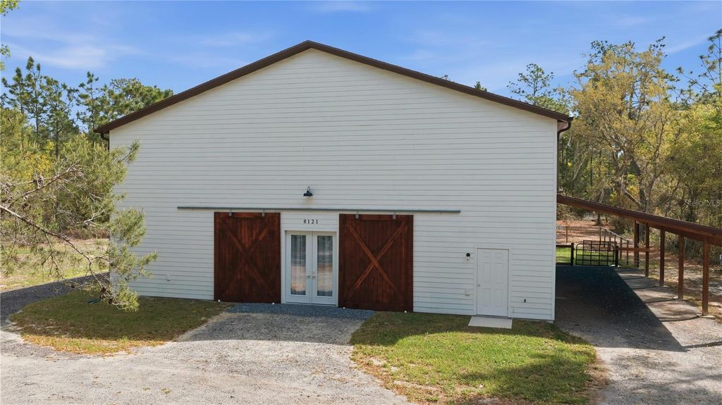 8121 COUNTY ROAD 243B, Wildwood, FL 34785