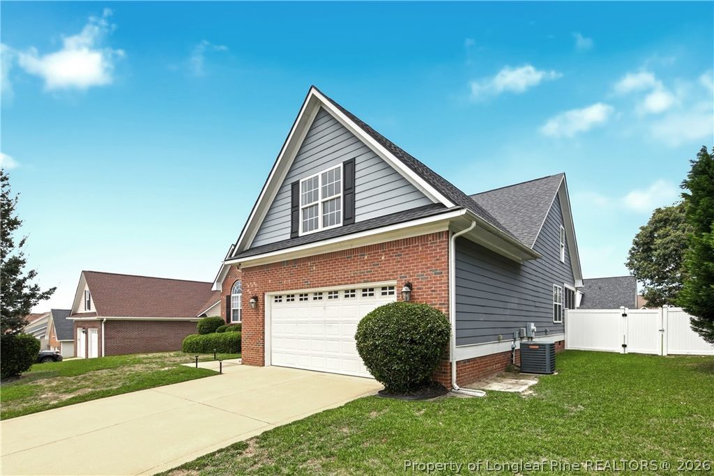6012 Goldenrain Drive, Fayetteville, NC 28314 — photo 2