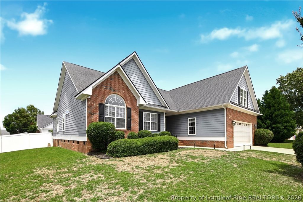 6012 Goldenrain Drive, Fayetteville, NC 28314 — photo 3