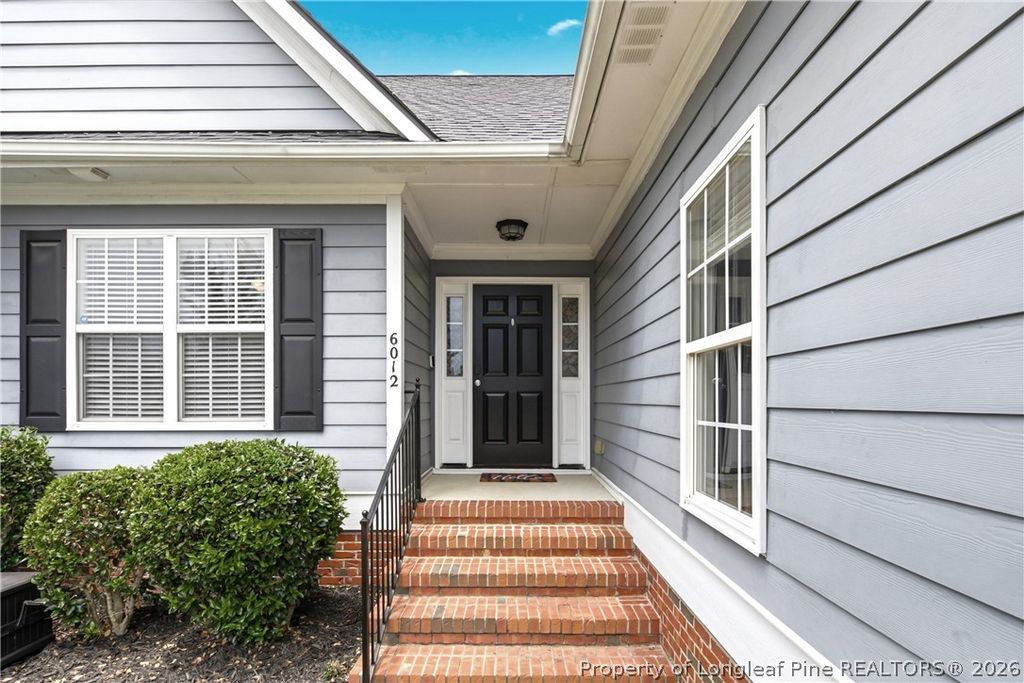 6012 Goldenrain Drive, Fayetteville, NC 28314 — photo 4