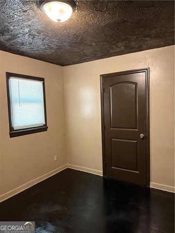 852 Alfred Road, Atlanta, GA 30331