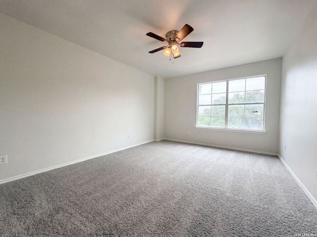 6951 CUTTING CRK, San Antonio, TX 78244