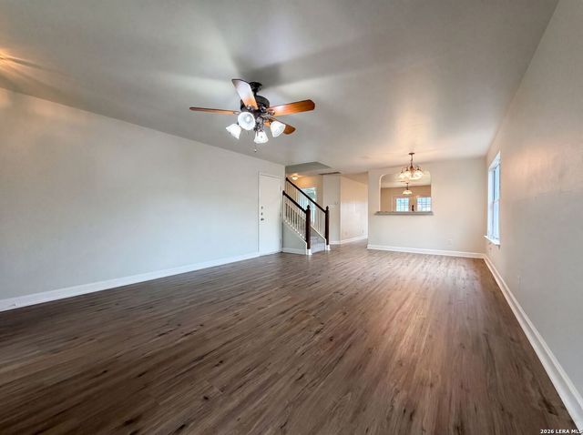 6951 CUTTING CRK, San Antonio, TX 78244