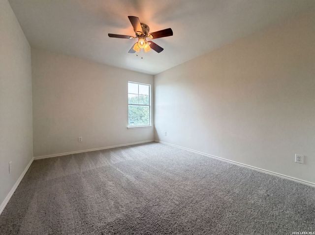6951 CUTTING CRK, San Antonio, TX 78244