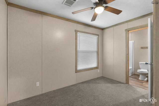 311 W CRYSTAL STREET, Iowa Park, TX 76367