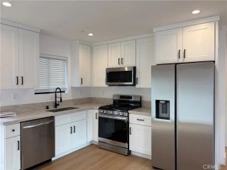 19212 Calvert Street, Tarzana, CA 91335