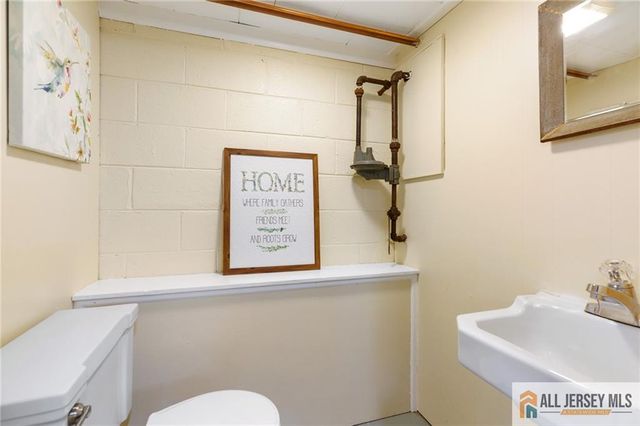 223 Plainfield Avenue, Piscataway, NJ 08854