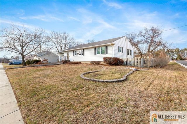 223 Plainfield Avenue, Piscataway, NJ 08854