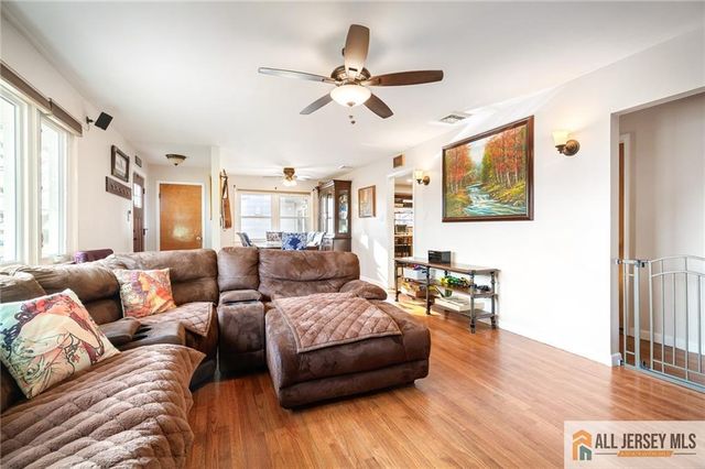 223 Plainfield Avenue, Piscataway, NJ 08854