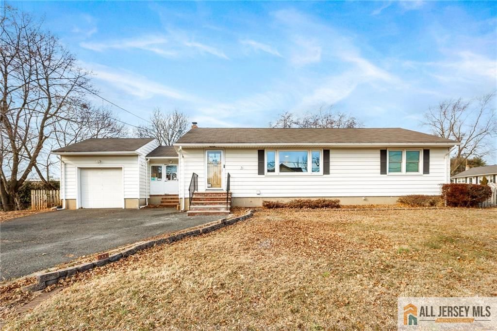 223 Plainfield Avenue, Piscataway, NJ 08854