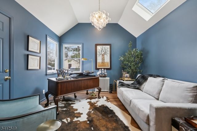 19 Linwood Ave, Midland Park Boro, NJ 07432