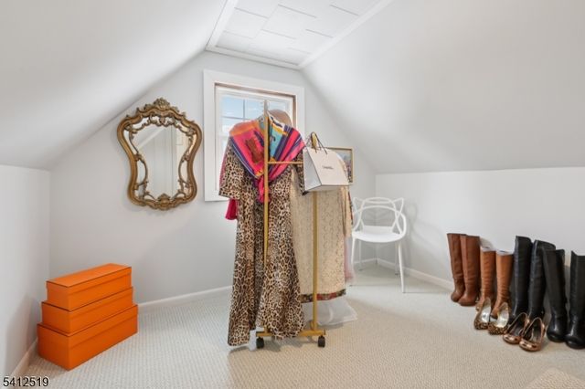 19 Linwood Ave, Midland Park Boro, NJ 07432