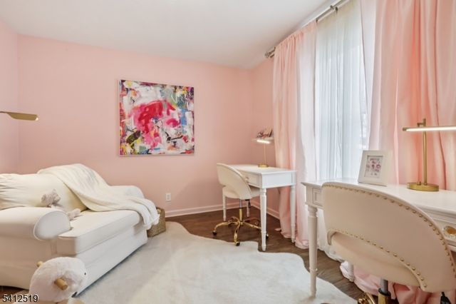 19 Linwood Ave, Midland Park Boro, NJ 07432