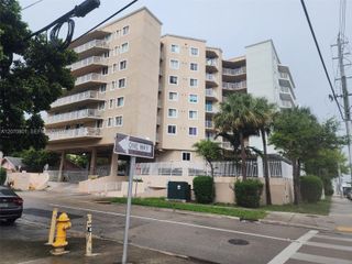 102 SW 6th Avenue 610, Miami, FL 33130