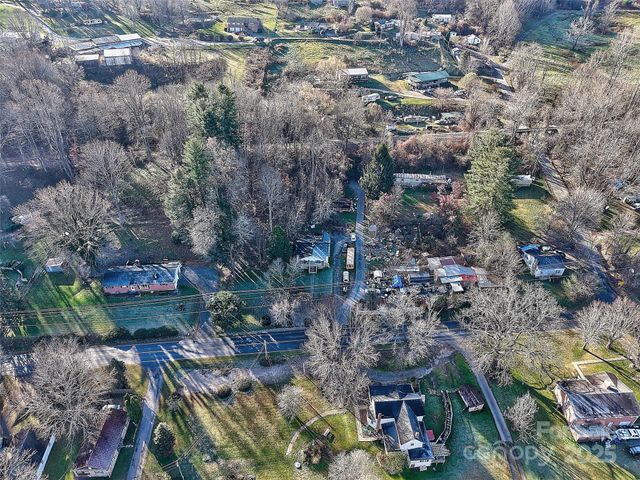 5 Ladybug Drive, Waynesville, NC 28786