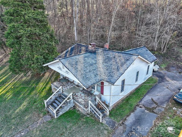 5 Ladybug Drive, Waynesville, NC 28786