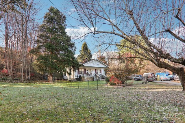 5 Ladybug Drive, Waynesville, NC 28786