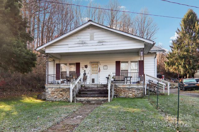 5 Ladybug Drive, Waynesville, NC 28786