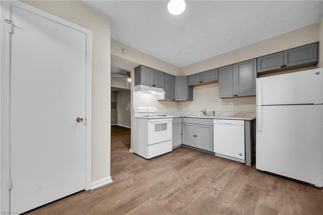 1117 Meadow Sage LN, Virginia Beach, VA 23464