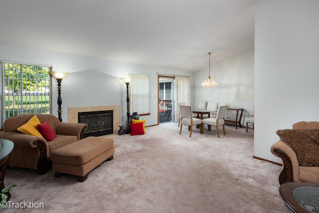 13810 S Magnolia Drive, Plainfield, IL 60544