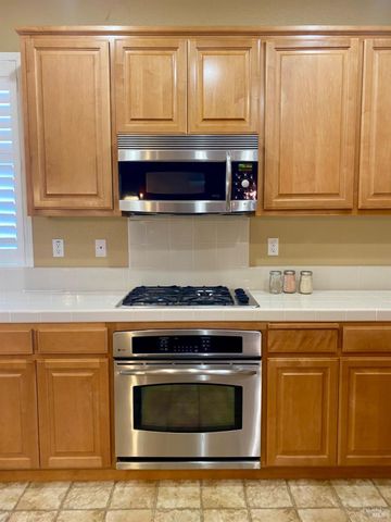 4658 Lapis Ct, Fairfield, CA 94534