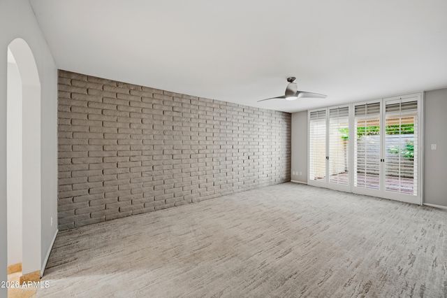 7836 E CRESTWOOD Way, Scottsdale, AZ 85250
