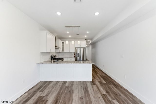 93 Prospect St 2, Garfield City, NJ 07026