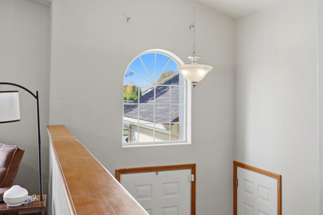9008 N Oak St, Spokane, WA 99208