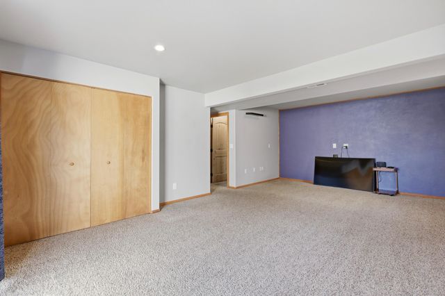 9008 N Oak St, Spokane, WA 99208