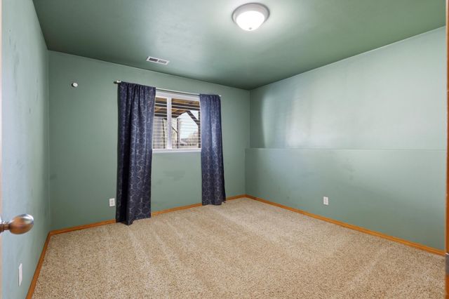 9008 N Oak St, Spokane, WA 99208