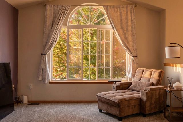 9008 N Oak St, Spokane, WA 99208