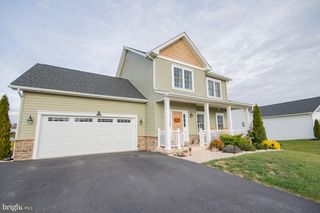 35 TRIFECTA TRL, Martinsburg, WV 25404