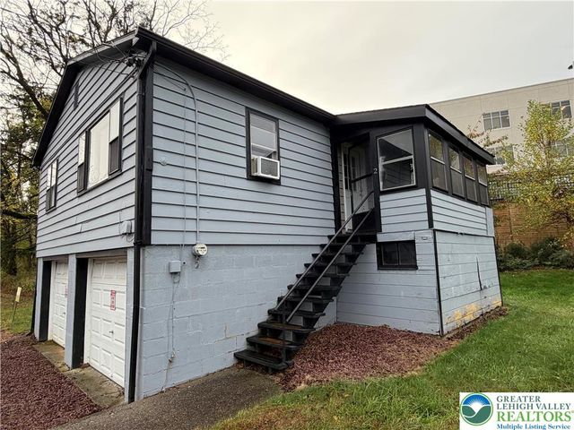 5328 Pa Route 309 Apartment 2, Upper Saucon Twp, PA 18034