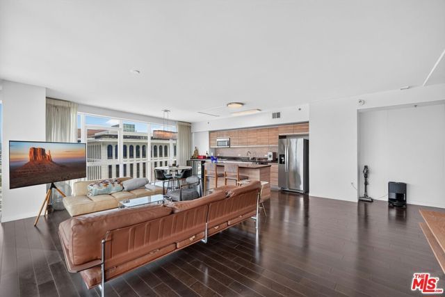 3785 Wilshire Boulevard 1212, Los Angeles, CA 90010