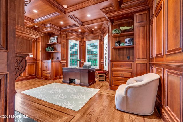 934 Navesink River Road, Rumson, NJ 07760