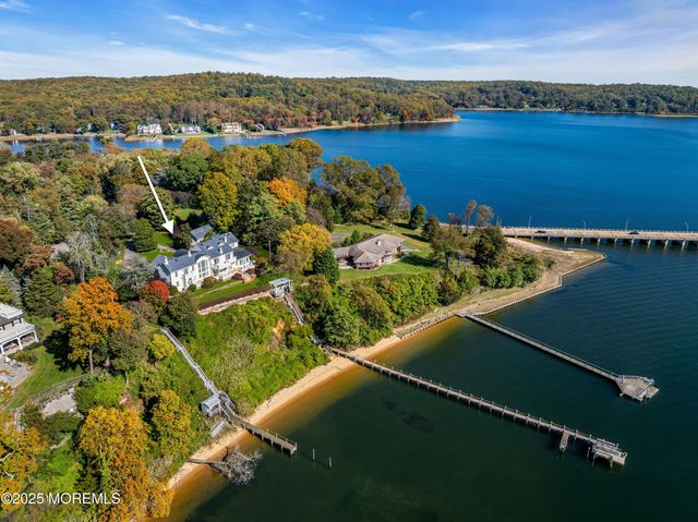 934 Navesink River Road, Rumson, NJ 07760