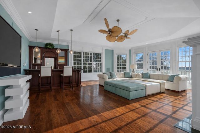 934 Navesink River Road, Rumson, NJ 07760