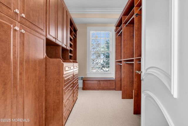 934 Navesink River Road, Rumson, NJ 07760