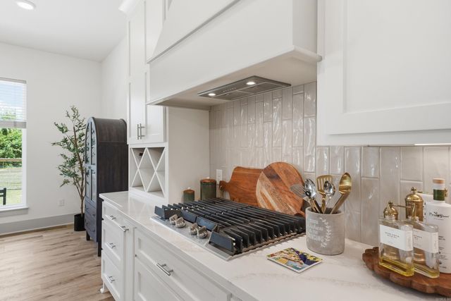 13 Parkridge Cv, Greenbrier, AR 72058