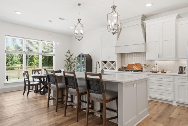 13 Parkridge Cv, Greenbrier, AR 72058
