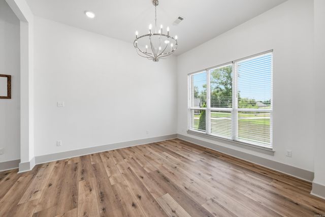 13 Parkridge Cv, Greenbrier, AR 72058