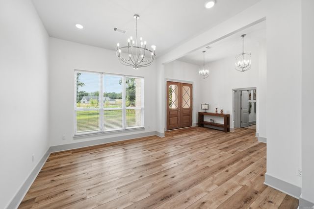 13 Parkridge Cv, Greenbrier, AR 72058