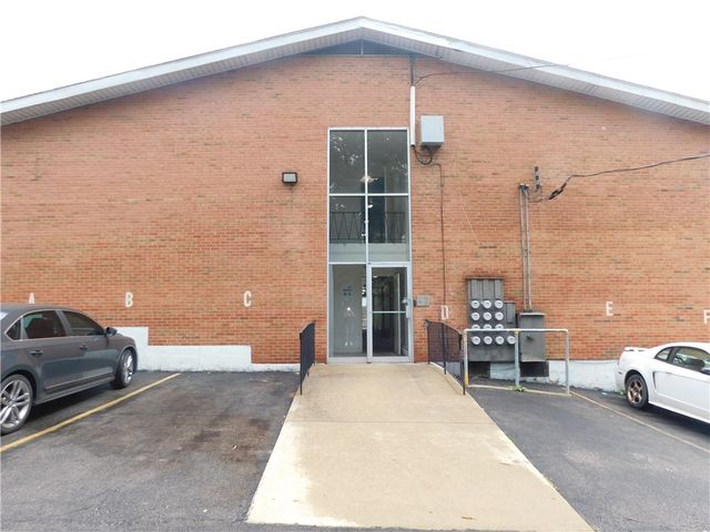 1718 Radio Road M, Dayton, OH 45403