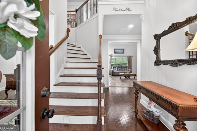 1393 Silver Thorne Court, Loganville, GA 30052