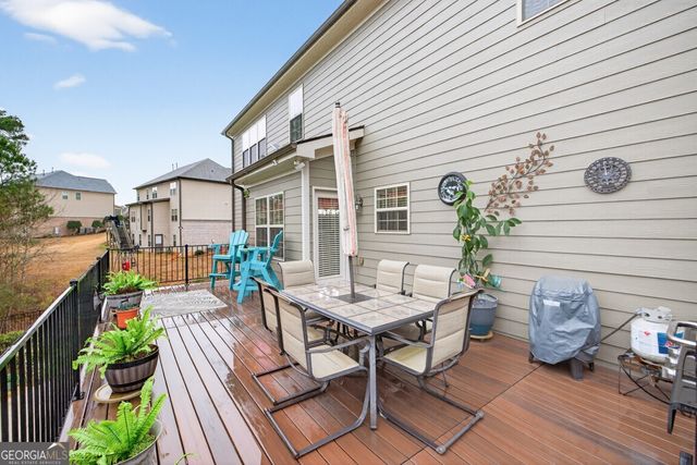 1393 Silver Thorne Court, Loganville, GA 30052