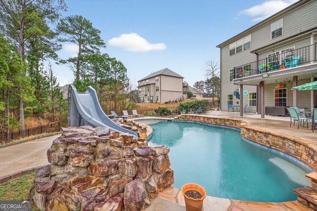 1393 Silver Thorne Court, Loganville, GA 30052