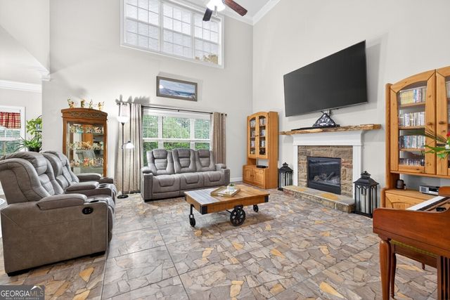 1393 Silver Thorne Court, Loganville, GA 30052