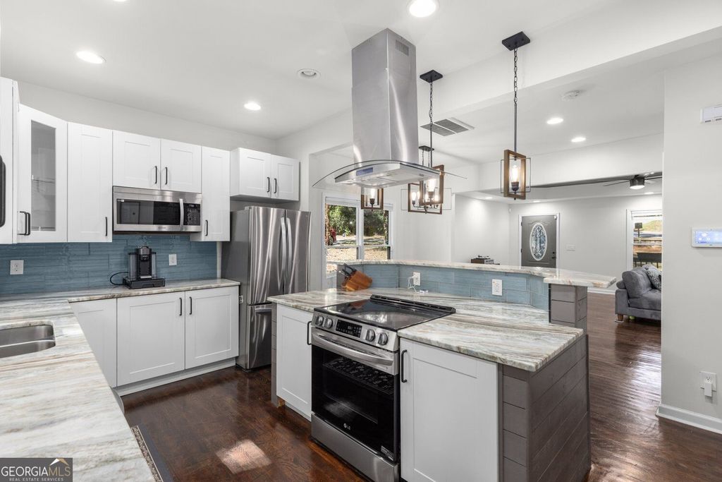 1888 Joseph E Boone Boulevard NW, Atlanta, GA 30314 — photo 2