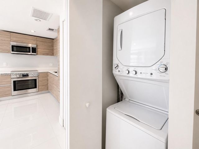 1300 S Miami Avenue 3407, Miami, FL 33130